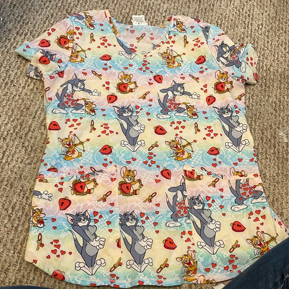 valentine scrub top